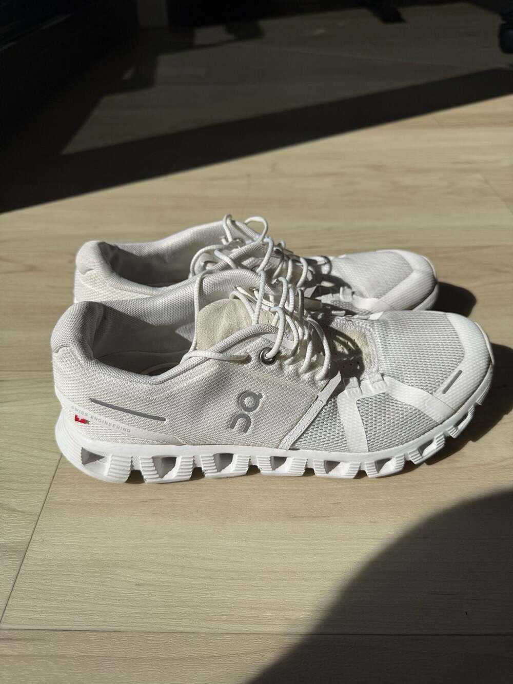 On Running Cloud 5 All White Women's Size 8.5